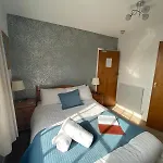 Szálloda Haddock Hideaway At The Whiteley *