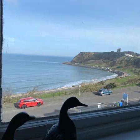 Haddock Hideaway At The Whiteley * Scarborough