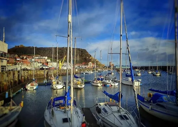 Hotel Haddock Hideaway At The Whiteley *