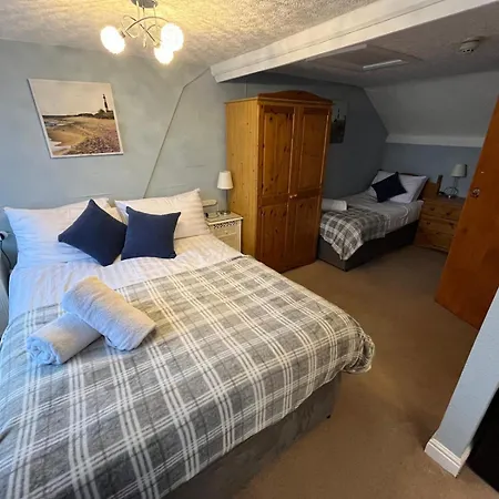 Haddock Hideaway At The Whiteley * Scarborough